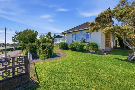 Photo of property in 251 Frankley Road, Frankleigh Park, New Plymouth, 4310