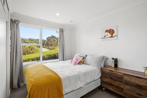 Photo of property in 10 Parris Street, Moturoa, New Plymouth, 4310