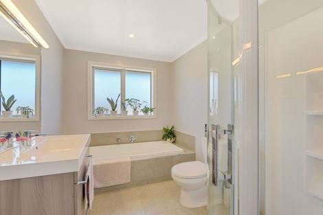 Photo of property in 22 Curtis Street, Stoke, Nelson, 7011