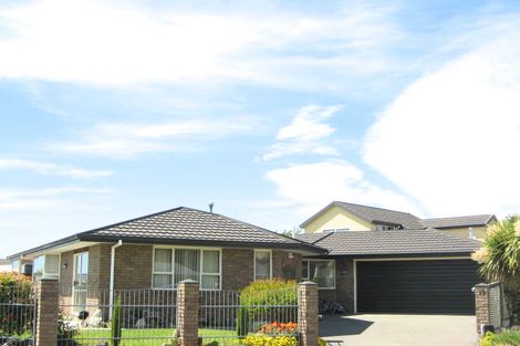 Photo of property in 1/17 Cordyline Place, Waimairi Beach, Christchurch, 8083