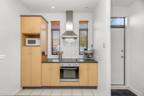 Photo of property in 36/2 Armoy Drive, East Tamaki, Auckland, 2016