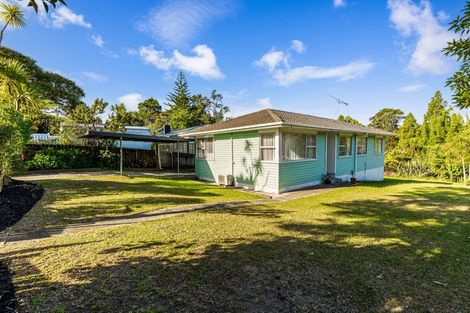 Photo of property in 18 Paewai Road, Glen Eden, Auckland, 0602