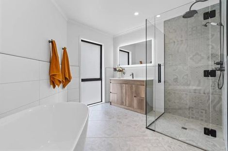 Photo of property in 117 Ruakokoputuna Road, Ruakokoputuna, Martinborough, 5781