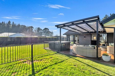 Photo of property in 10 Kohunga Crescent, Bottle Lake, Christchurch, 8083