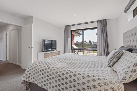 Photo of property in 22 Minerva Crescent, Woodend, 7610