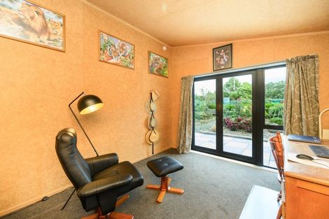 Photo of property in 21 Sutherland Road, Sanson, Palmerston North, 4479