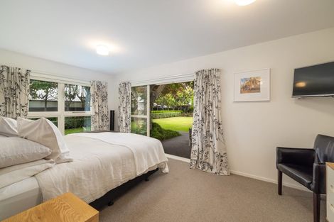 Photo of property in 75 Glandovey Road, Fendalton, Christchurch, 8052