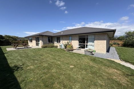 Photo of property in 22 Ernest Place, Brightwater, 7022