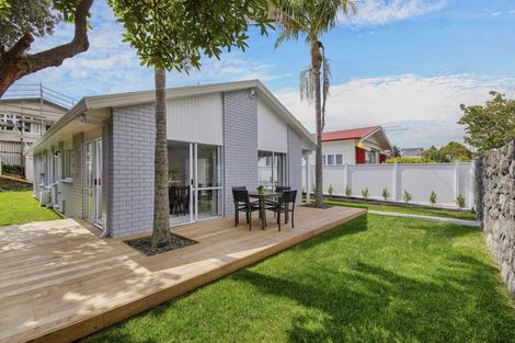 Photo of property in 29a Marsden Avenue, Mount Eden, Auckland, 1024