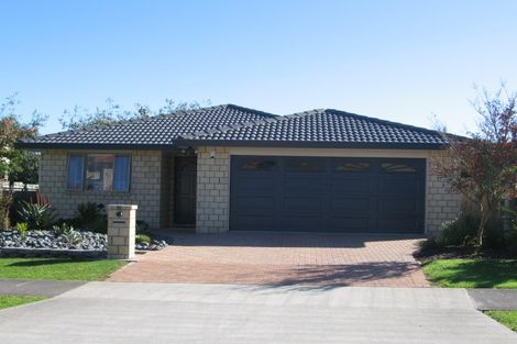 Photo of property in 11 Starlight Cove, Hobsonville, Auckland, 0618