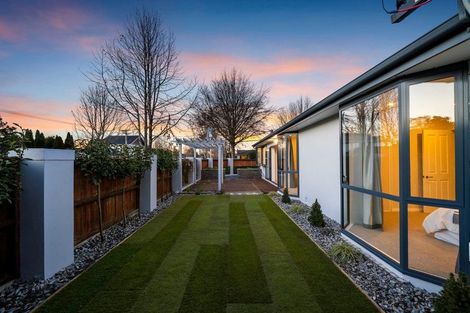 Photo of property in 21 Scotston Avenue, St Albans, Christchurch, 8052