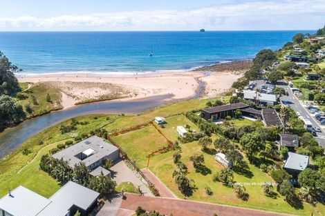 Photo of property in 17 Pye Place, Hot Water Beach, Whitianga, 3591