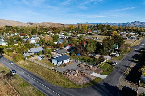Photo of property in 27 Parnassus Street, Waiau, 7332