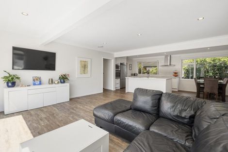 Photo of property in 16 Shelley Street, Otumoetai, Tauranga, 3110