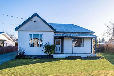 Photo of property in 3 Mckenzie Street, Fairlie, 7925