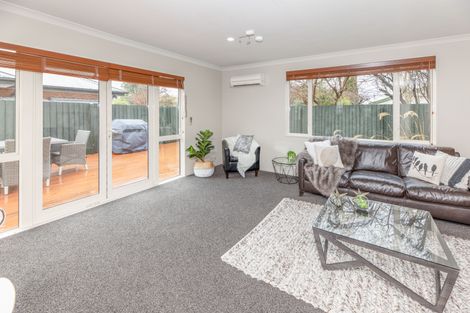 Photo of property in 692a Avonside Drive, Avonside, Christchurch, 8061