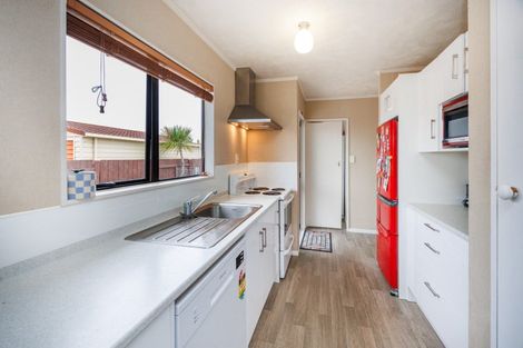 Photo of property in 5 Cargill Grove, Kelvin Grove, Palmerston North, 4414