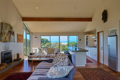 Photo of property in 2 Buxton Place, Gore Bay, Cheviot, 7383