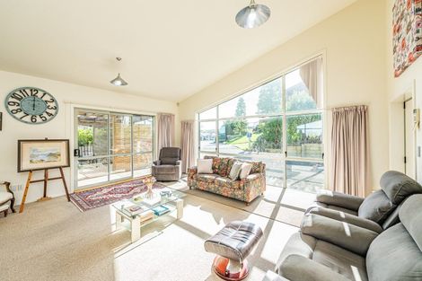 Photo of property in 10 Lithgow Drive, Otamatea, Whanganui, 4500