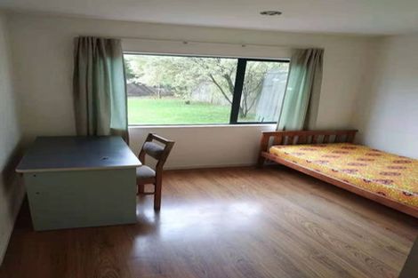 Photo of property in 2/113 Mokoia Road, Birkenhead, Auckland, 0626