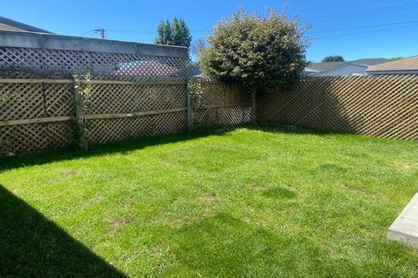 Photo of property in 44 Bevington Street, Avonhead, Christchurch, 8042