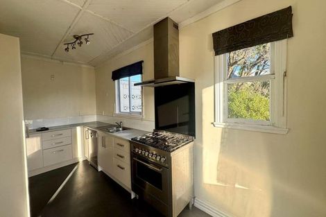 Photo of property in 57 Maupuia Road, Maupuia, Wellington, 6022