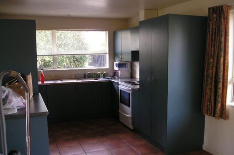 Photo of property in 33a Flay Crescent, Burnside, Christchurch, 8053