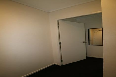 Photo of property in 24/3 Ngahura Street, Eden Terrace, Auckland, 1021