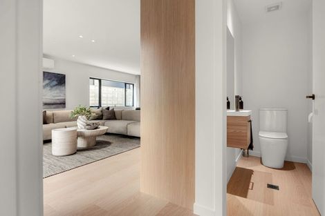 Photo of property in 33 Kauri Point Drive, Rototuna North, Hamilton, 3210