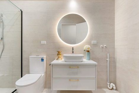 Photo of property in 51 Puihi Crescent, Massey, 0614