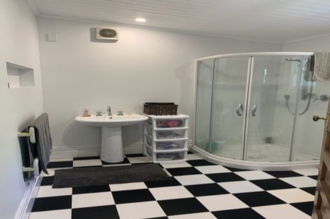 Photo of property in 34 Cardwell Street, Onehunga, Auckland, 1061