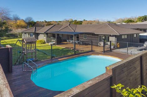 Photo of property in 2 Autumn Place, Ohauiti, Tauranga, 3112