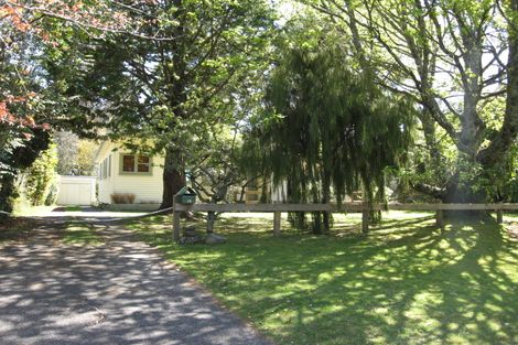 Photo of property in 16 Kokopu Street, Turangi, 3334