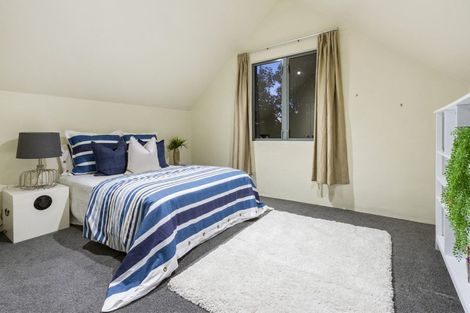 Photo of property in 4 Monkton Close, Greenhithe, Auckland, 0632