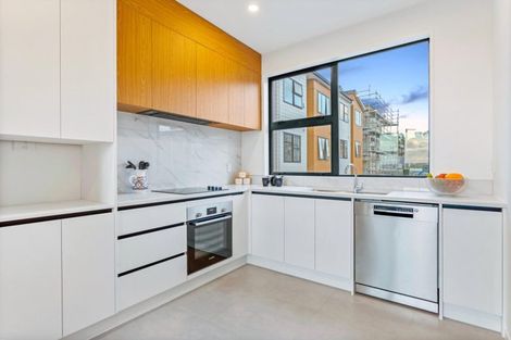 Photo of property in 6/28 Lavelle Road, Henderson, Auckland, 0612