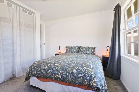 Photo of property in 10 Jarmey Place, Mangakakahi, Rotorua, 3015