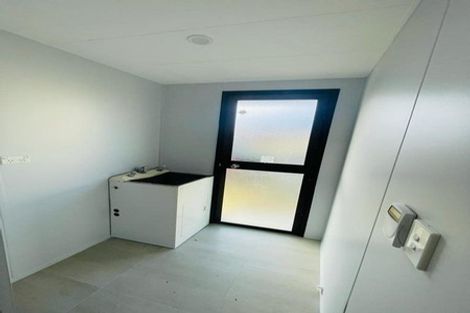 Photo of property in 2/13 Rollerson Street, Papakura, 2110