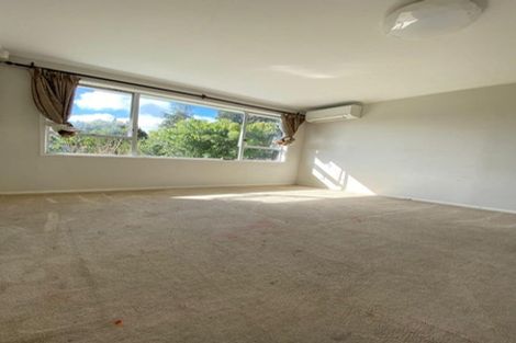 Photo of property in 99 Archmillen Avenue, Pakuranga Heights, Auckland, 2010