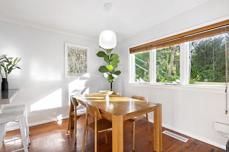 Photo of property in 40 Rona Street, Eastbourne, Lower Hutt, 5013