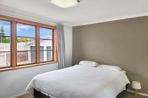 Photo of property in 279 Fergusson Drive, Heretaunga, Upper Hutt, 5018