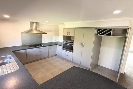 Photo of property in 1 Barwick Place, Stanmore Bay, Whangaparaoa, 0932