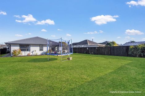 Photo of property in 35 Marriotts Road, North New Brighton, Christchurch, 8083