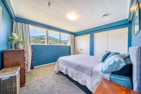 Photo of property in 34 Pinehaven Road, Pinehaven, Upper Hutt, 5019