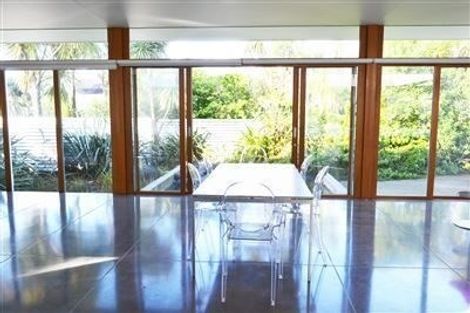 Photo of property in 59 Te Wharau Drive, Greenhithe, Auckland, 0632