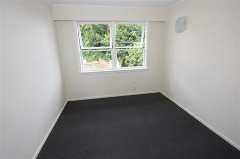 Photo of property in 12 Trinidad Road, Sunnynook, Auckland, 0620