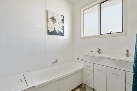 Photo of property in 12 Ariel Street, Stratford, 4332