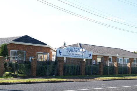 Photo of property in 198 Robertson Road, Mangere East, Auckland, 2024