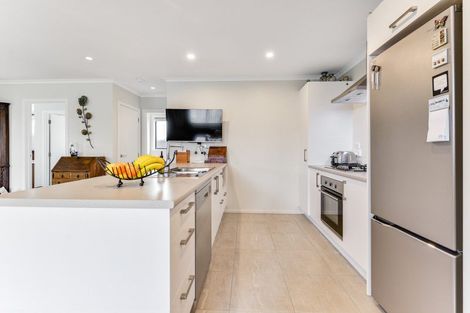 Photo of property in 32 Pragma Rise, Rototuna North, Hamilton, 3210