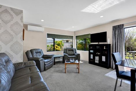 Photo of property in 45a Blake Street, Waitara, 4320
