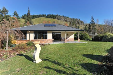 Photo of property in 6 Tussock Place, Stoke, Nelson, 7011